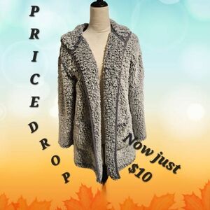 Kenzie Blue Fuzzy Sherpa Jacket Size S/M